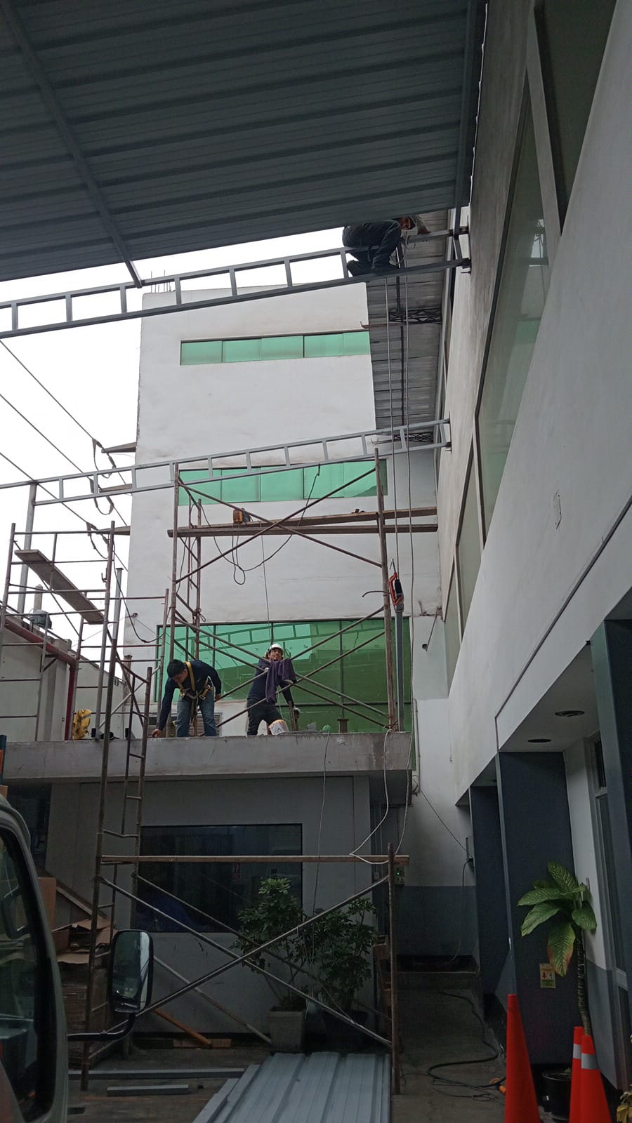 Estructuras metálicas DROPS SOLUTIONS